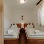 Stangl Апартаменты *